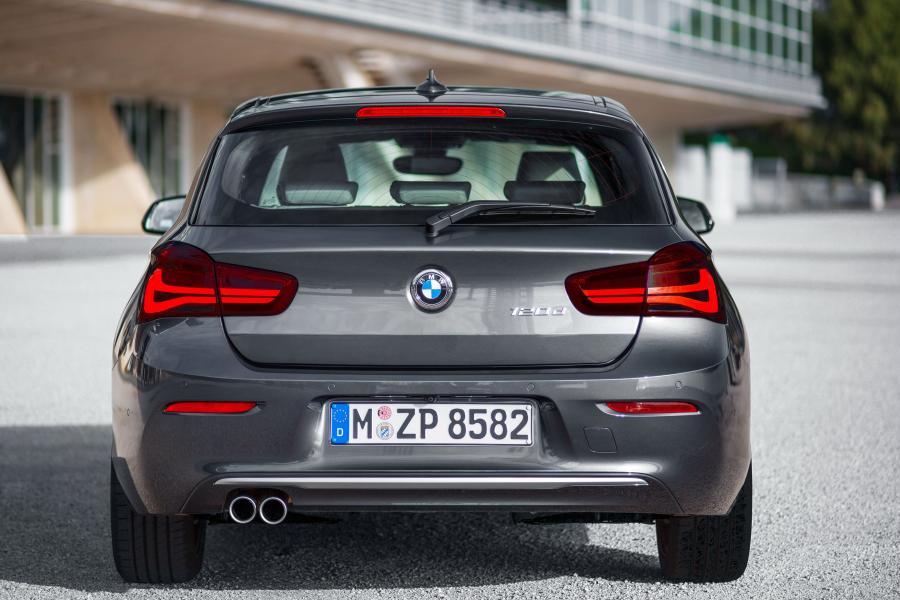  BMW 120d Urban Line 3-Door 2015 года  (фото 19 из 29)